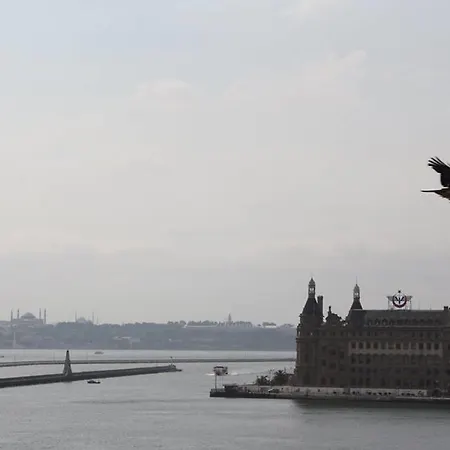 Parpali Отель *