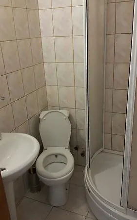 Parpali Отель *